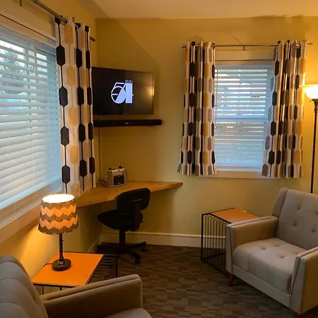 Cottage11 Of Avalon -2 Bedroom-1 Bath- Laundry- Sleeps 6